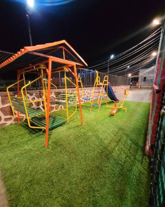 Mount Resorts Lonavala 5 Bhk Luxurious Villa With Private Pool And Full Size Cricket Football Turf Eksteriør billede